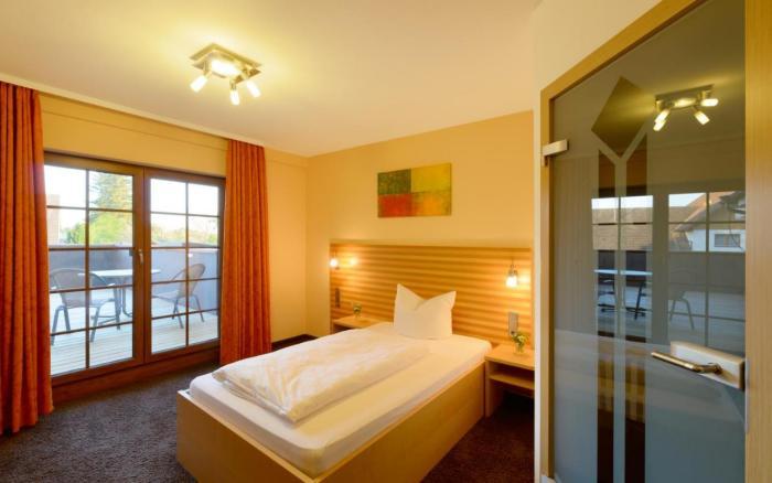 Danner'S Hotel Loewen Marschalkenzimmern Room photo